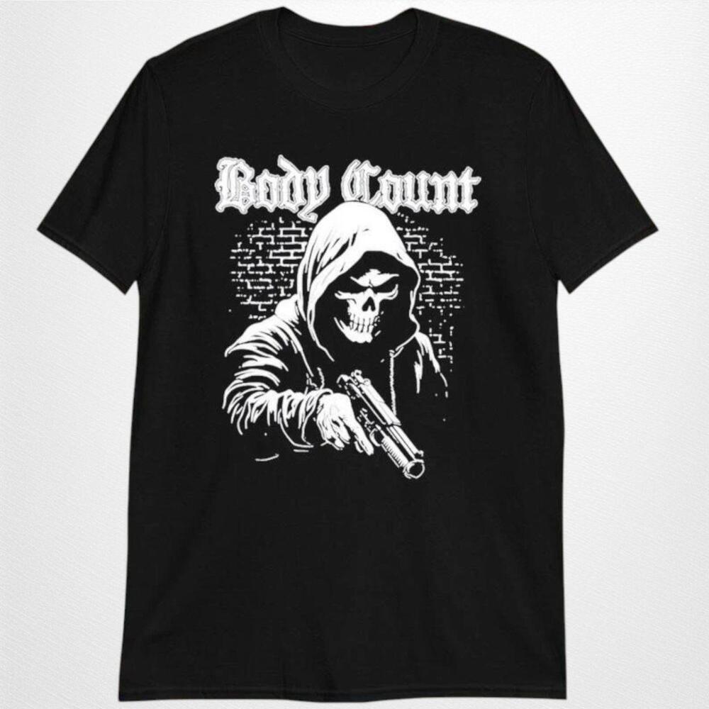 Gildan Reprinted Shirt  Skull Street Graphic Black Unisex T-Shirt.